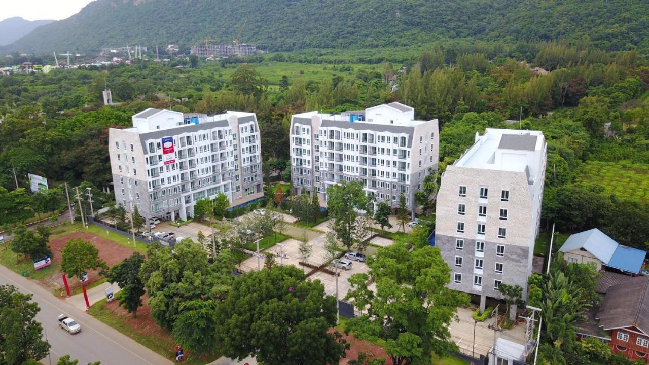 Готель Courtyard Khaoyai Накхонратчасіма Екстер'єр фото